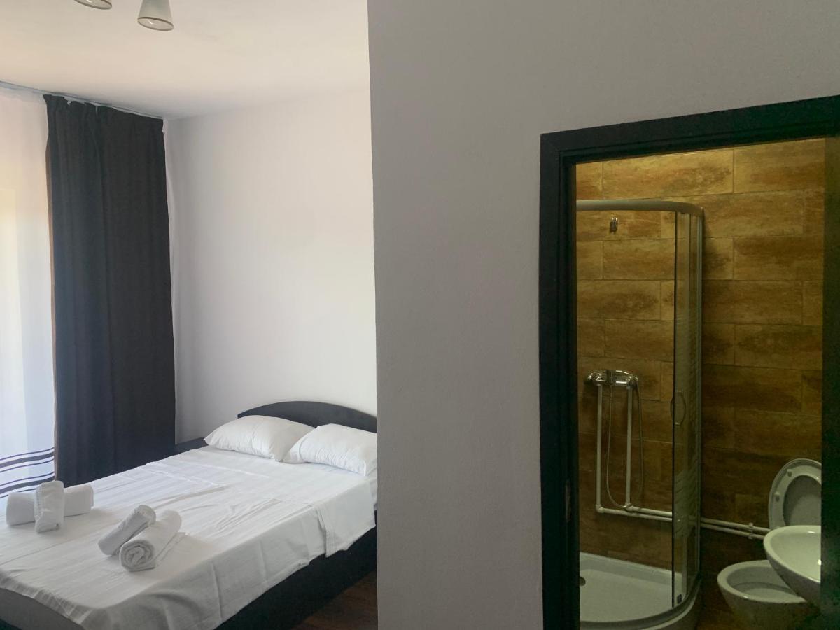 Hotel Pensiunea Alin Sisesti  Zewnętrze zdjęcie